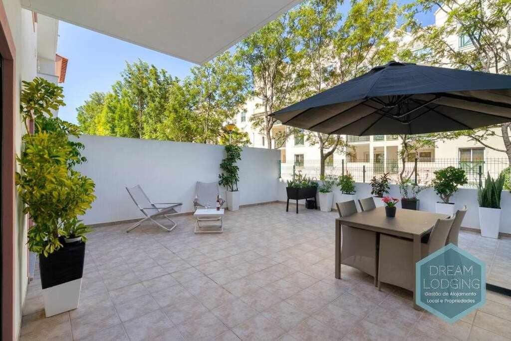 Terrace Miguel Torga Dream Lodging Albufeira Exterior photo