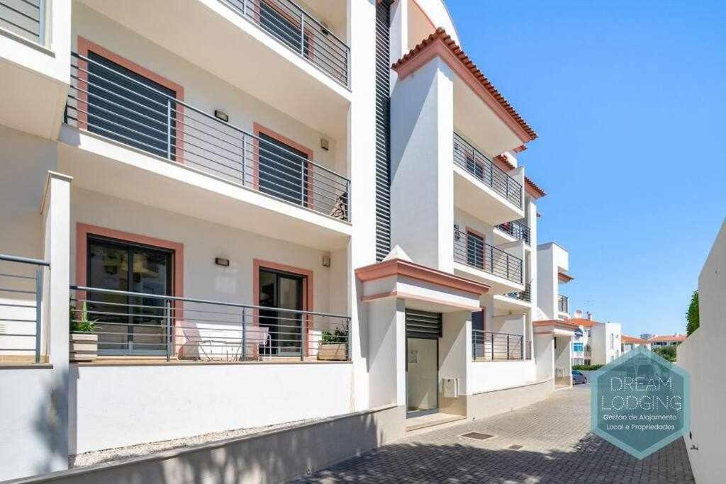 Terrace Miguel Torga Dream Lodging Albufeira Exterior photo