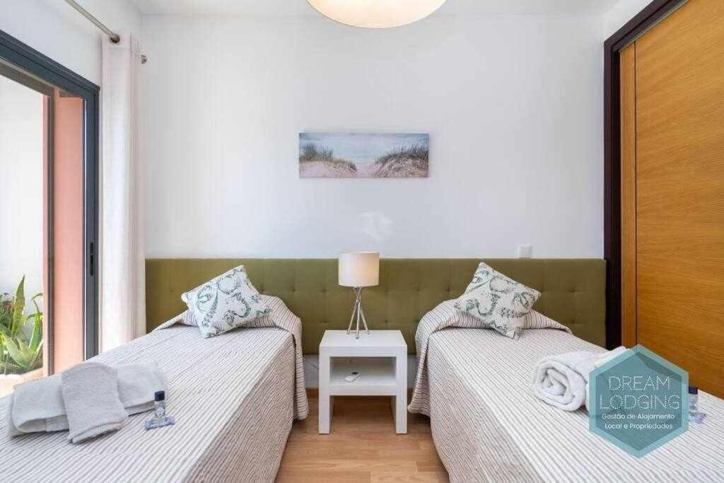 Terrace Miguel Torga Dream Lodging Albufeira Exterior photo